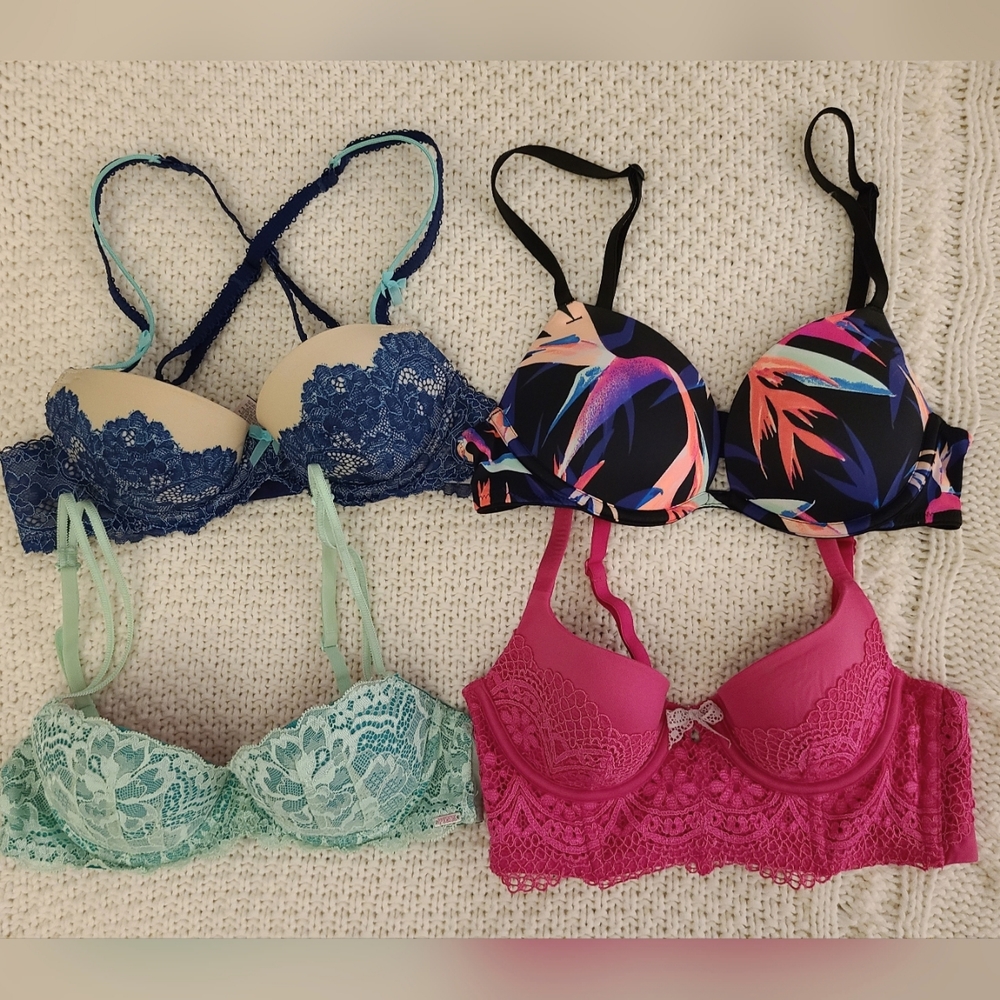 Bundle of 4 Victoria's Secret bras all size 32a